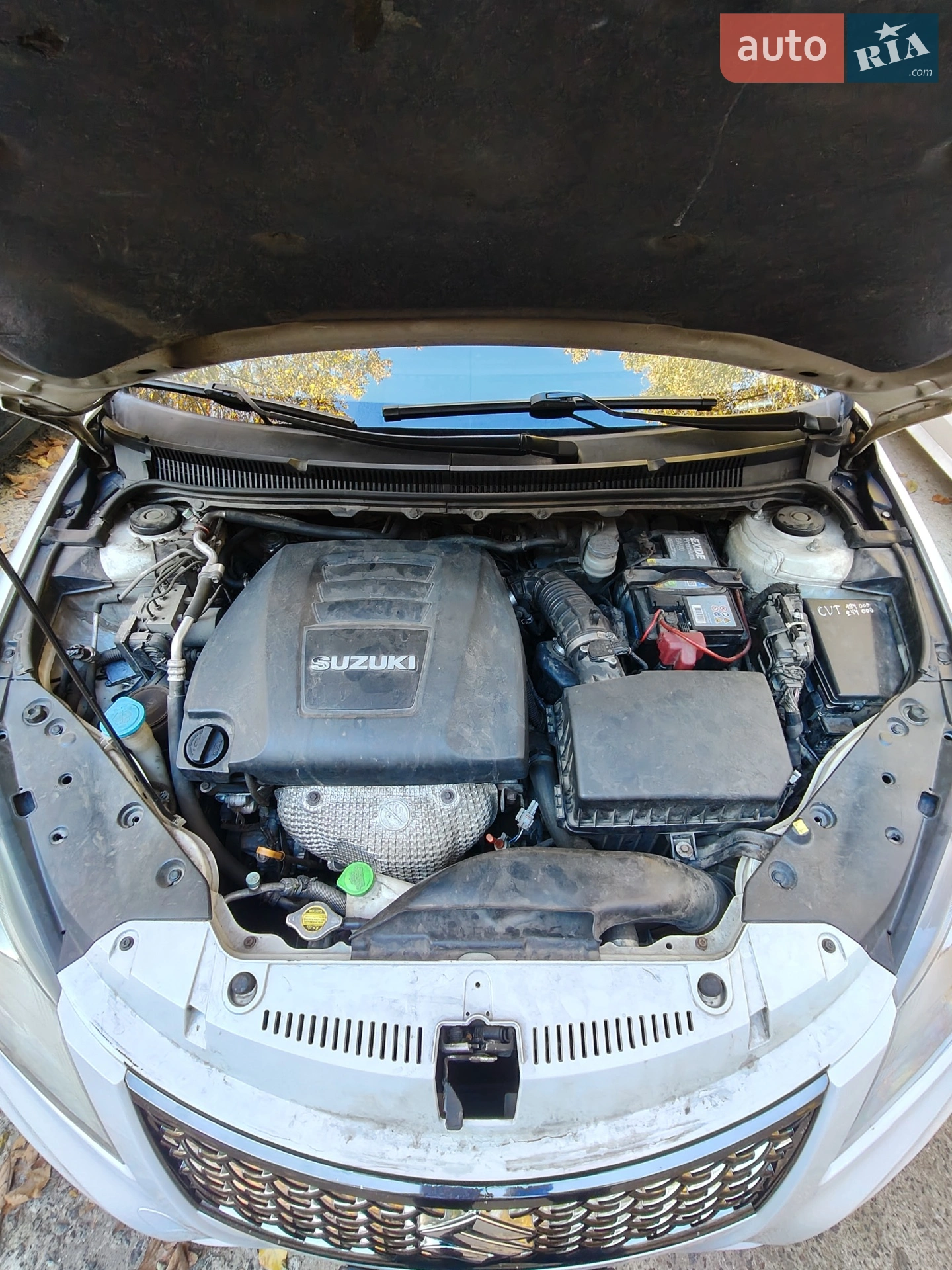 2010 Suzuki Kizashi - мініатюра 15