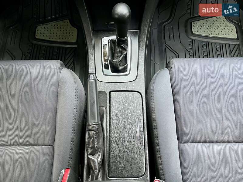 Седан Suzuki Kizashi 2012 в Киеве