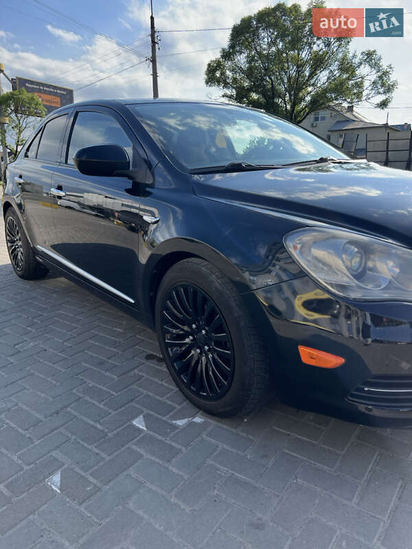 Седан Suzuki Kizashi 2012 в Ивано-Франковске