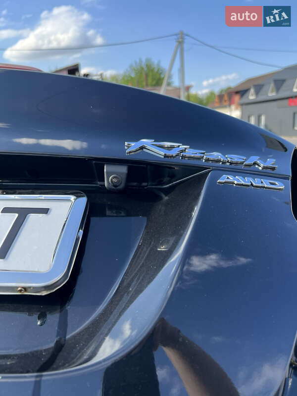 Седан Suzuki Kizashi 2012 в Ивано-Франковске