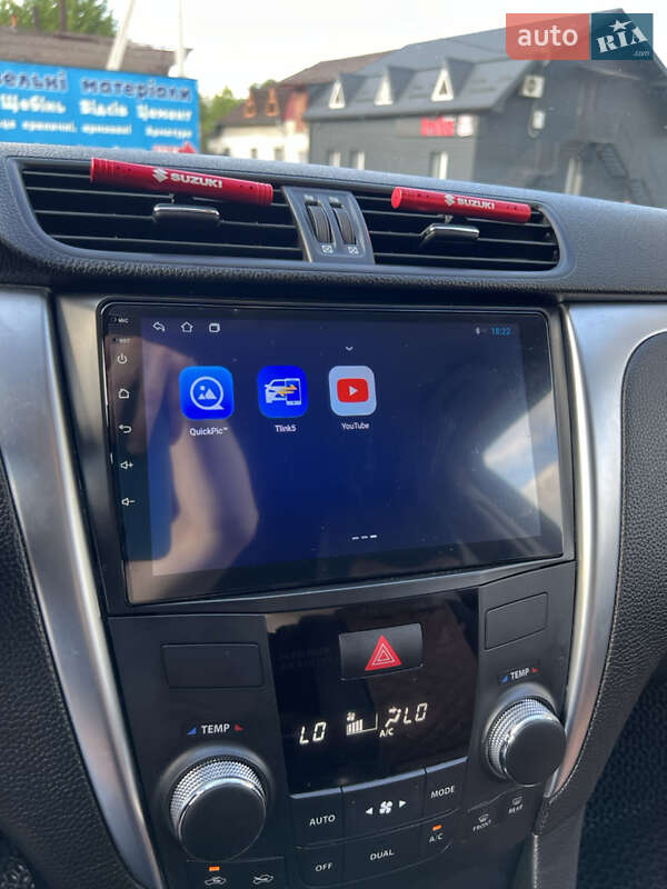 Седан Suzuki Kizashi 2012 в Ивано-Франковске