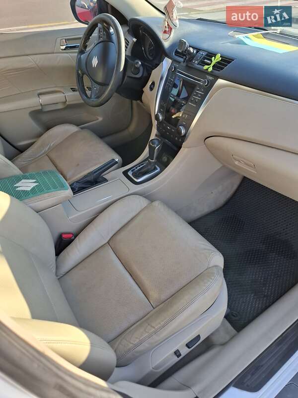 Седан Suzuki Kizashi 2011 в Ирпене