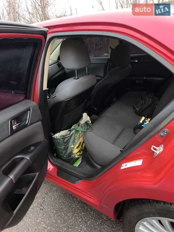 Седан Suzuki Kizashi 2012 в Конотопі