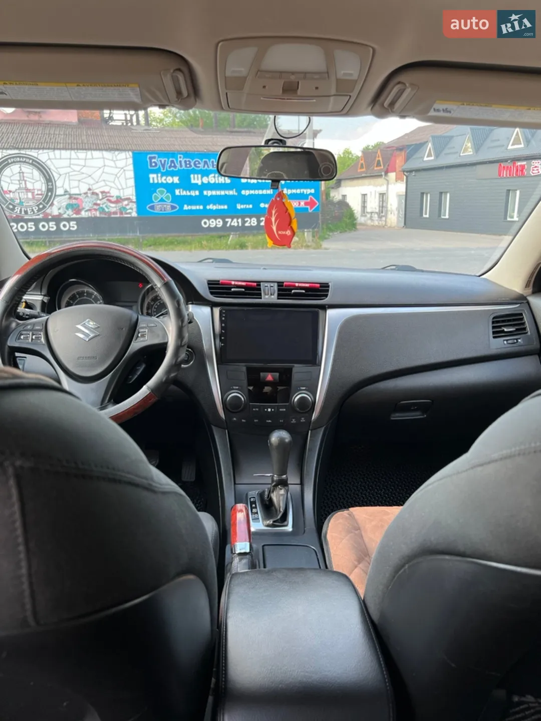 2012 Suzuki Kizashi - мініатюра 20