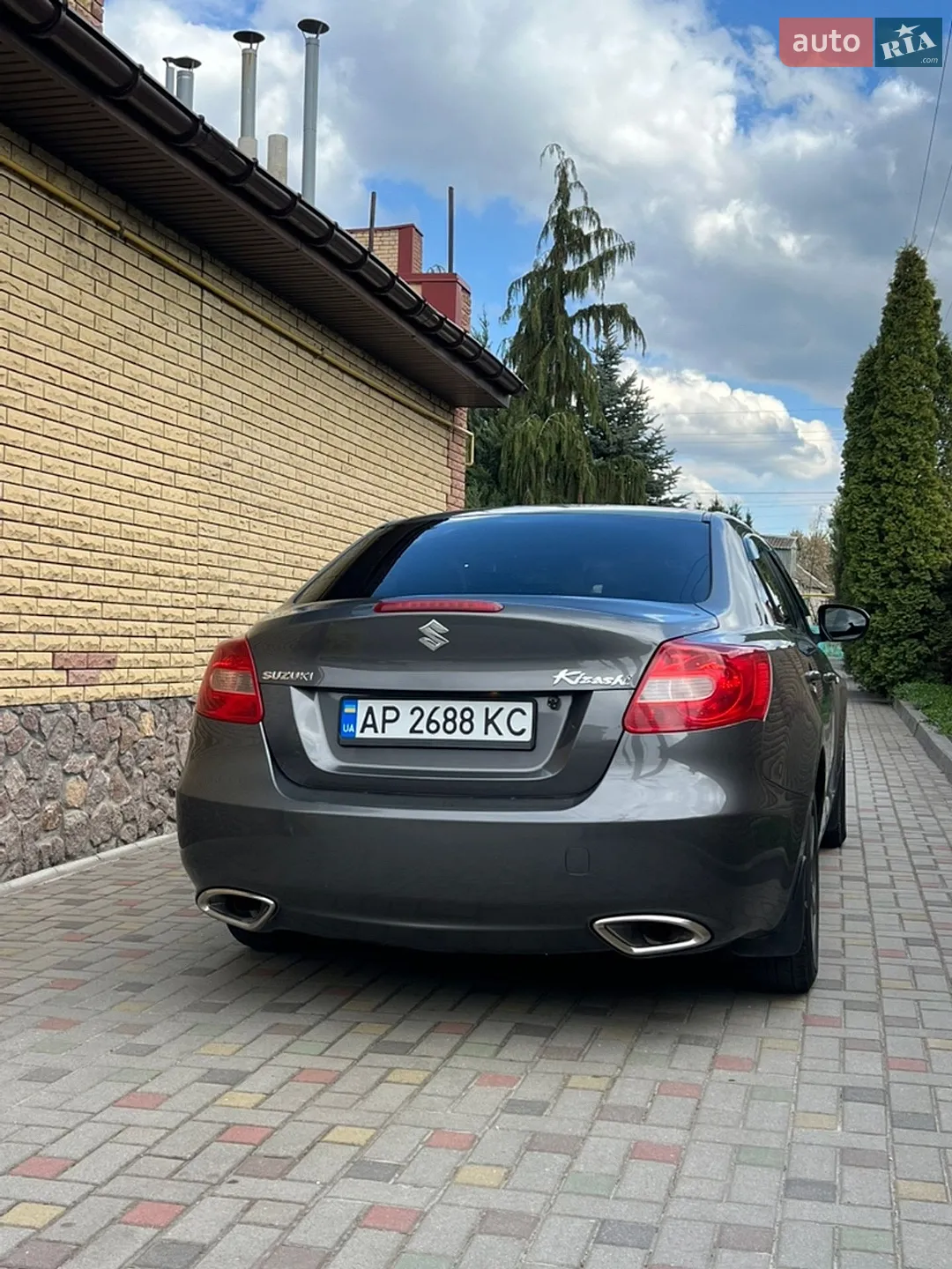 2011 Suzuki Kizashi - мініатюра 11