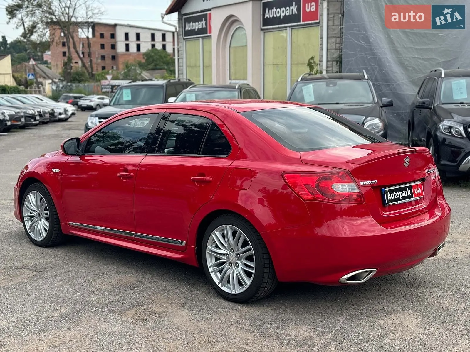 2011 Suzuki Kizashi - мініатюра 9