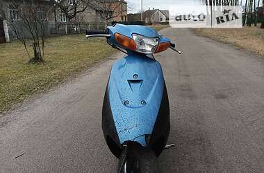 Грузовые мотороллеры, мотоциклы, скутеры, мопеды Suzuki Lets 2 2004 в Ровно