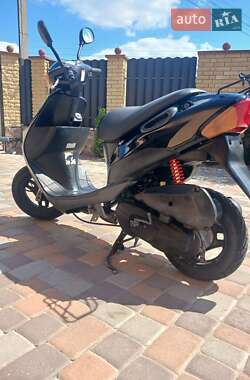 Скутер Suzuki Lets 2 1999 в Житомире