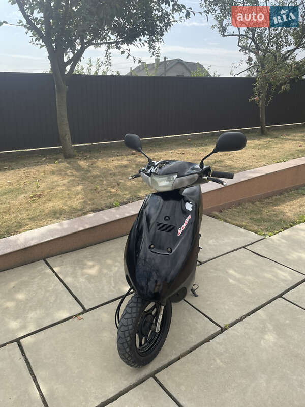 Скутер Suzuki Lets 2 2006 в Чернівцях фото Скутер Suzuki Lets 2 2006 в Чернівцях