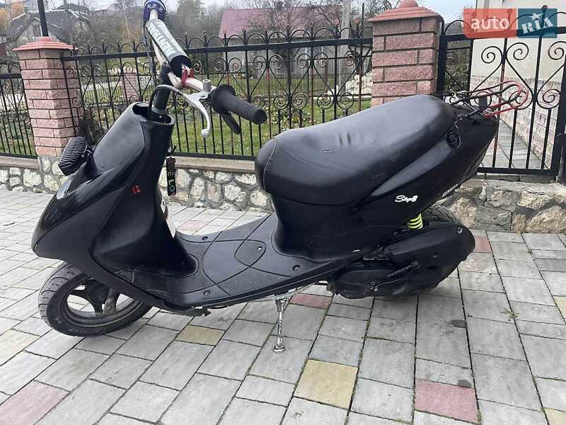 Скутер Suzuki Lets 2 2010 в Збараже фото 2 Скутер Suzuki Lets 2 2010 в Збараже