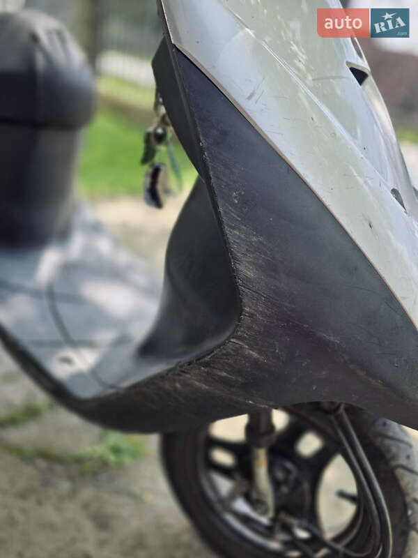 Скутер Suzuki Lets 2 2002 в Трускавце