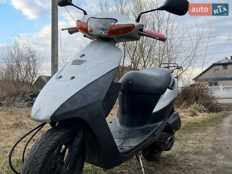 Мопеди Suzuki Lets 2 2001 в Шепетівці