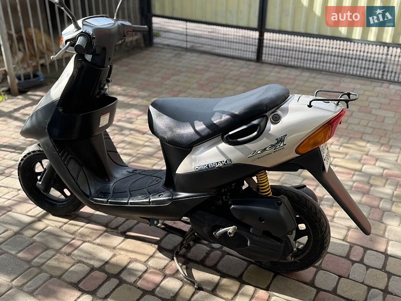 Скутер Suzuki Lets 2 2001 в Миргороді