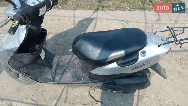 Скутер Suzuki Lets 3 1999 в Звенигородке фото 3 Скутер Suzuki Lets 3 1999 в Звенигородке