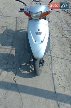 Скутер Suzuki Lets 3 1999 в Звенигородке фото Скутер Suzuki Lets 3 1999 в Звенигородке