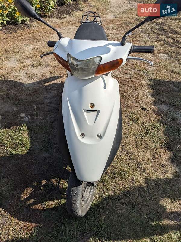 Suzuki Lets 3 2016
