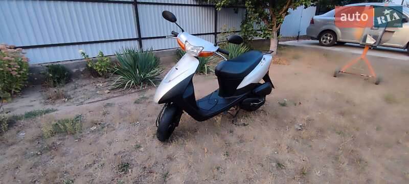 Грузовые мотороллеры, мотоциклы, скутеры, мопеды Suzuki Lets 3 2009 в Смеле