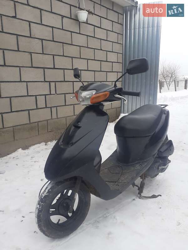 Мотороллер Suzuki Lets 3 2010 в Сарнах фото Мотороллер Suzuki Lets 3 2010 в Сарнах