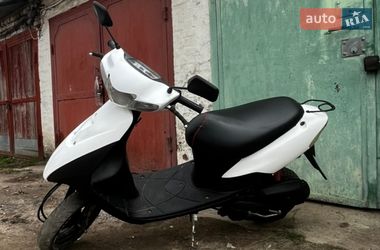 Мопеди Suzuki Lets 3 2009 в Ватутіному