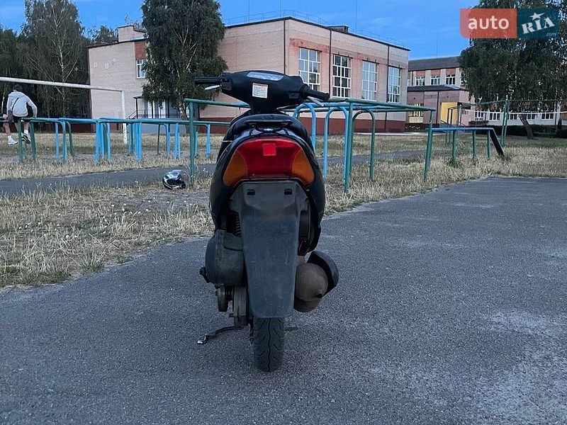 Мопеди Suzuki Lets 3 2010 в Сарнах фото 5 Мопеди Suzuki Lets 3 2010 в Сарнах