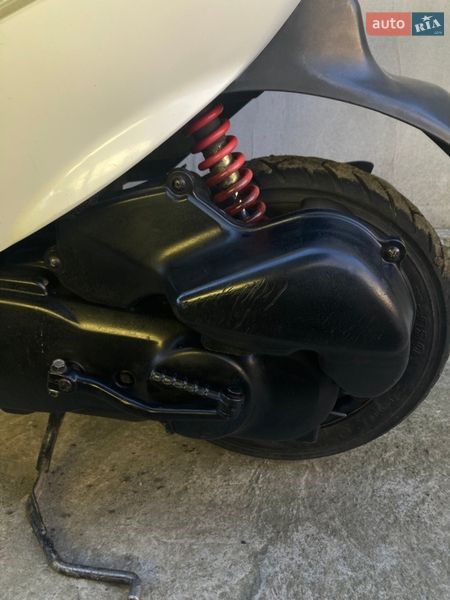 Скутер Suzuki Lets 4 2012 в Новомосковске