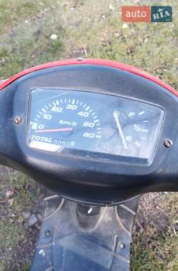 Скутер Suzuki Lets 2011 в Черновцах