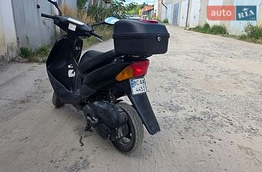 Скутер Suzuki Lets 2011 в Бродах