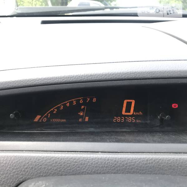 Хетчбек Suzuki Liana 2003 в Львові