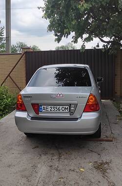 Седан Suzuki Liana 2004 в Днепре