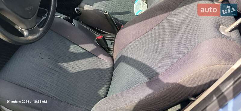 Универсал Suzuki Liana 2003 в Киеве