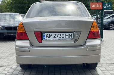 Седан Suzuki Liana 2005 в 