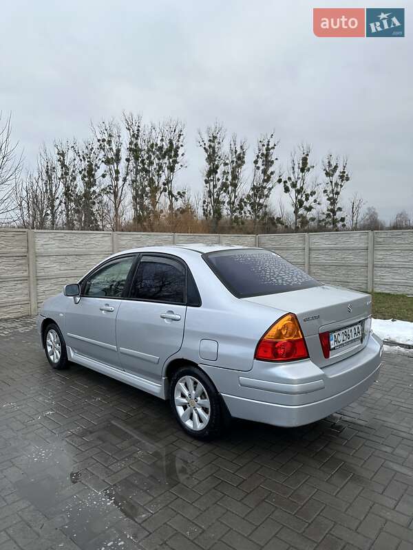 Седан Suzuki Liana 2005 в Луцьку