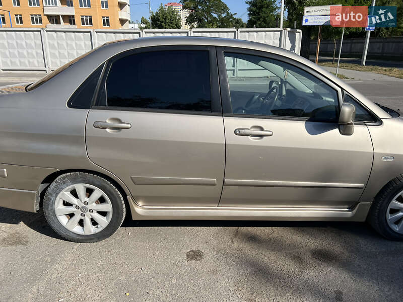 Седан Suzuki Liana 2005 в Киеве