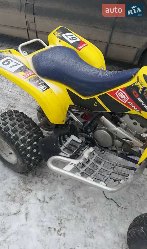 Квадроцикл спортивний Suzuki LTZ 2010 в Чернівцях