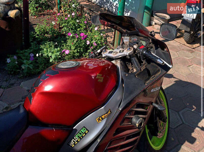 Спортбайк Suzuki RF 400RV 1998 в Изюме