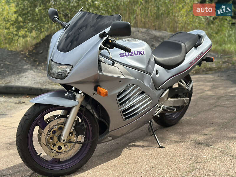 Мотоцикл Спорт-туризм Suzuki RF 600R 1994 в Чернигове