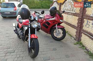 Мотоцикл Спорт-туризм Suzuki RF 900R 1995 в 