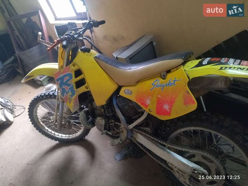 Мотоцикл Кросс Suzuki RM 250 1996 в Тячеві