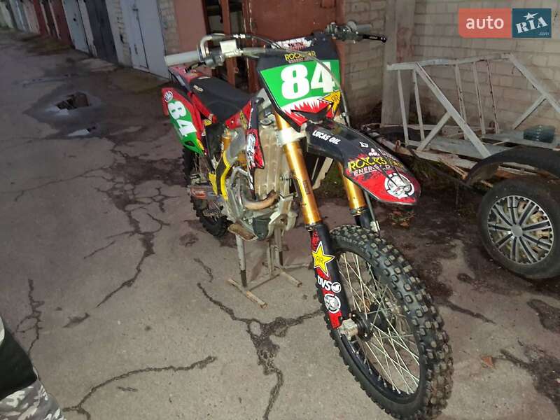 Мотоцикл Многоцелевой (All-round) Suzuki RM 250Z 2016 в Черкассах фото 2 Мотоцикл Многоцелевой (All-round) Suzuki RM 250Z 2016 в Черкассах