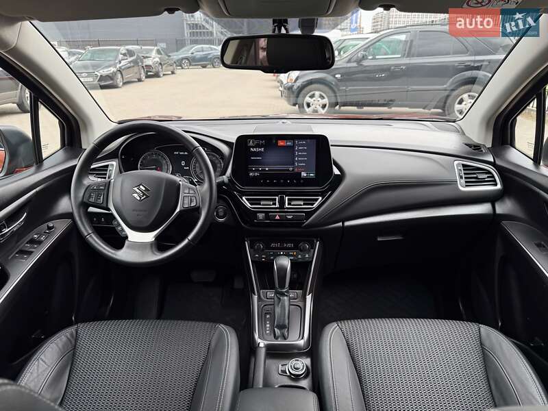 Позашляховик / Кросовер Suzuki S-Cross 2023 в Києві