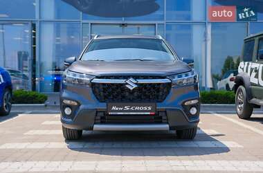 Позашляховик / Кросовер Suzuki S-Cross 2024 в 