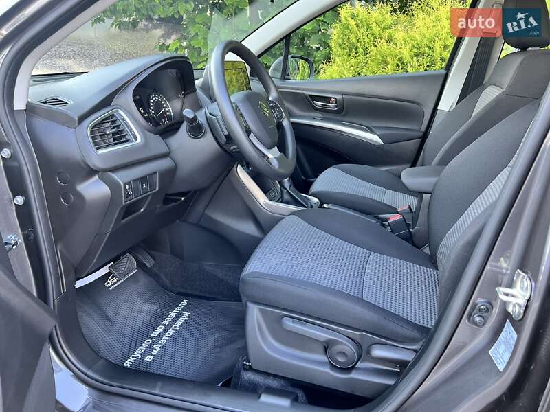 Внедорожник / Кроссовер Suzuki S-Cross 2025 в Ровно