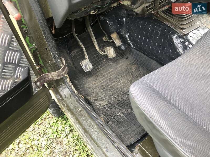 Внедорожник / Кроссовер Suzuki Samurai 1987 в Верховине