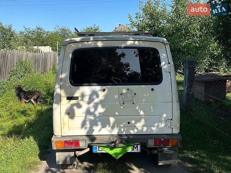 Внедорожник / Кроссовер Suzuki Samurai 1993 в Малине