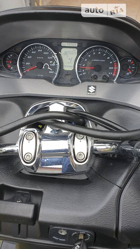 Максі-скутер Suzuki Skywave 250 2011 в Ніжині