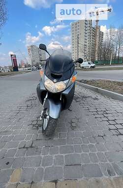 Макси-скутер Suzuki Skywave 250 2004 в Харькове