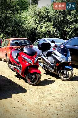 Макси-скутер Suzuki Skywave 250 2007 в 