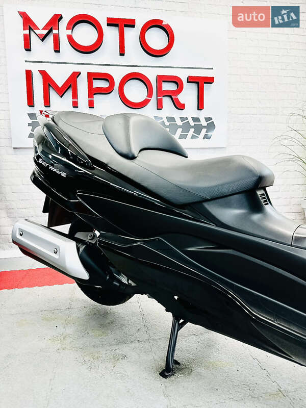Максі-скутер Suzuki Skywave 250 2007 в Одесі