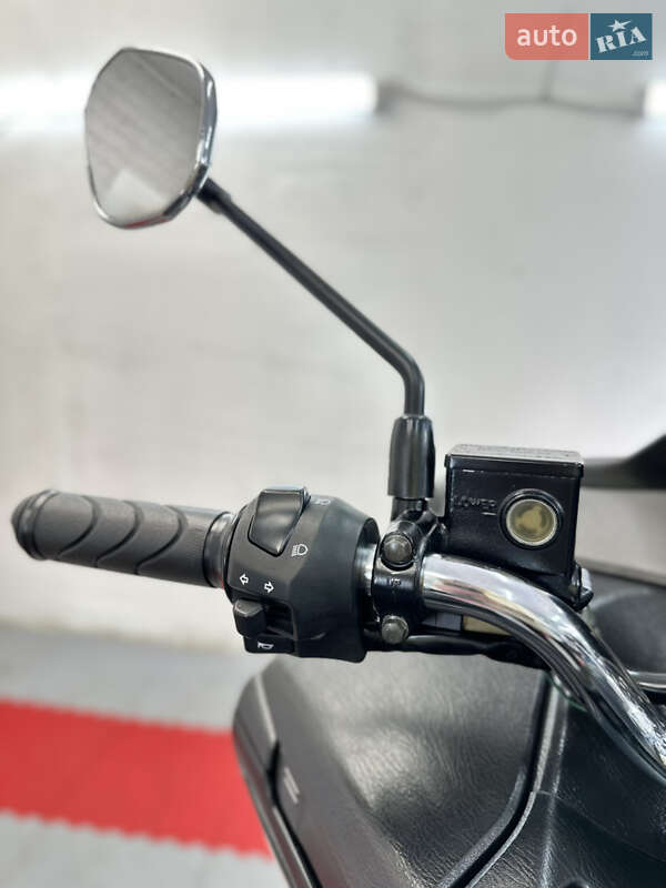 Максі-скутер Suzuki Skywave 250 2007 в Одесі