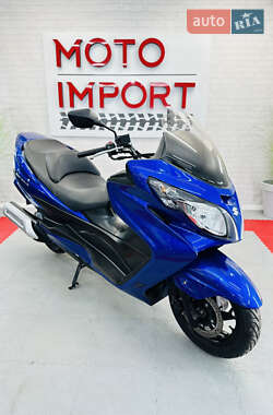 Максі-скутер Suzuki Skywave 250 2011 в Одесі